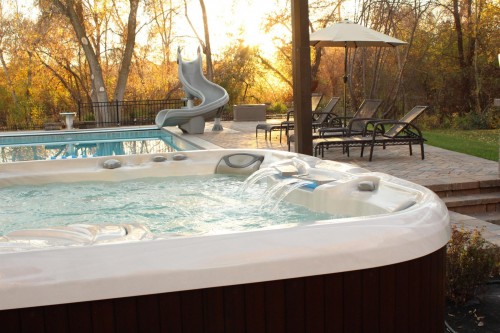 Sundance Hot tub, outdoor oasis