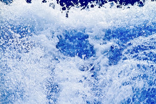 frothy-water-splash